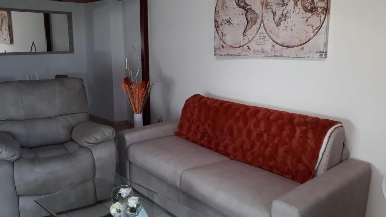 Holidays Homes Il Folletto Quartino 外观 照片