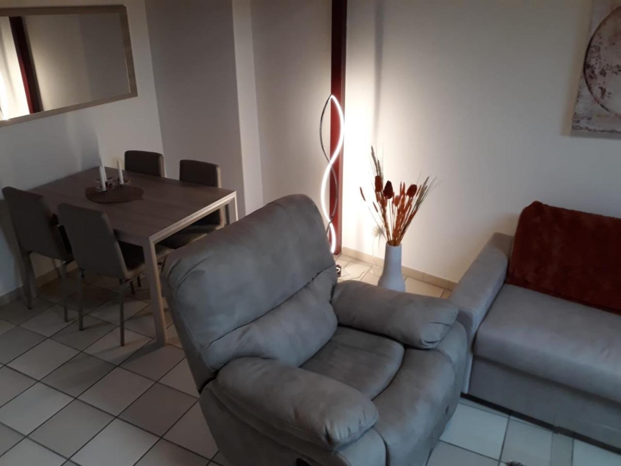 Holidays Homes Il Folletto Quartino 外观 照片