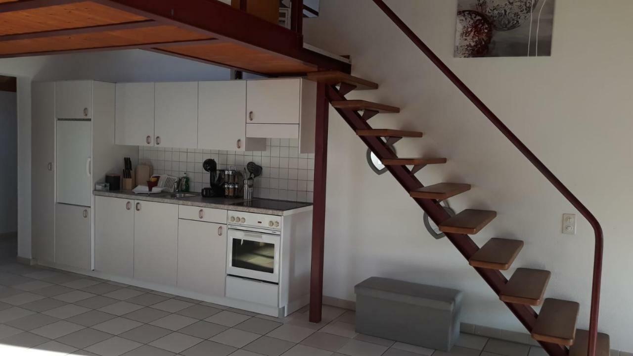 Holidays Homes Il Folletto Quartino 外观 照片