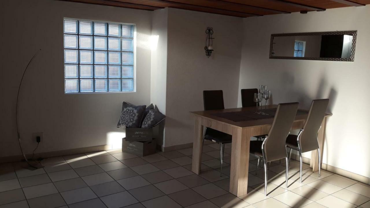 Holidays Homes Il Folletto Quartino 外观 照片