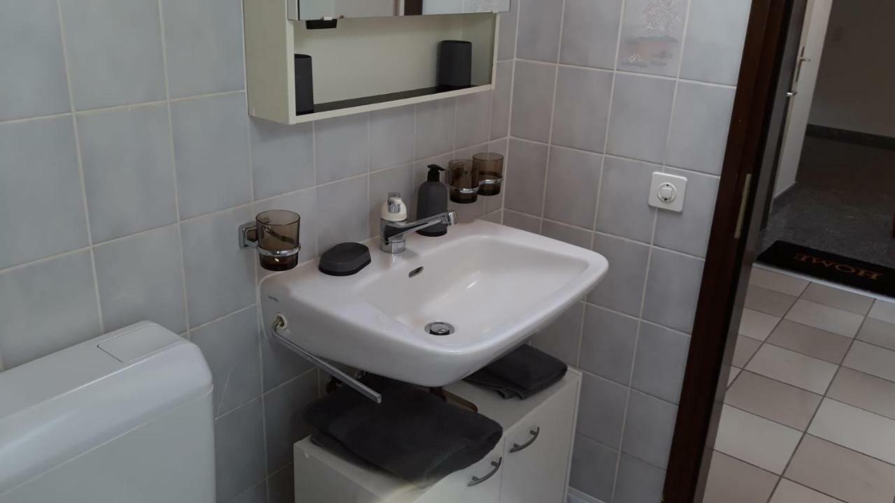 Holidays Homes Il Folletto Quartino 外观 照片