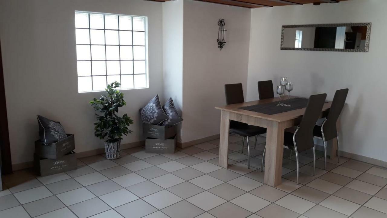 Holidays Homes Il Folletto Quartino 外观 照片