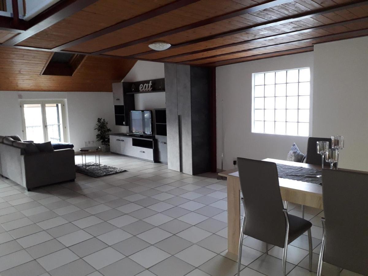 Holidays Homes Il Folletto Quartino 外观 照片